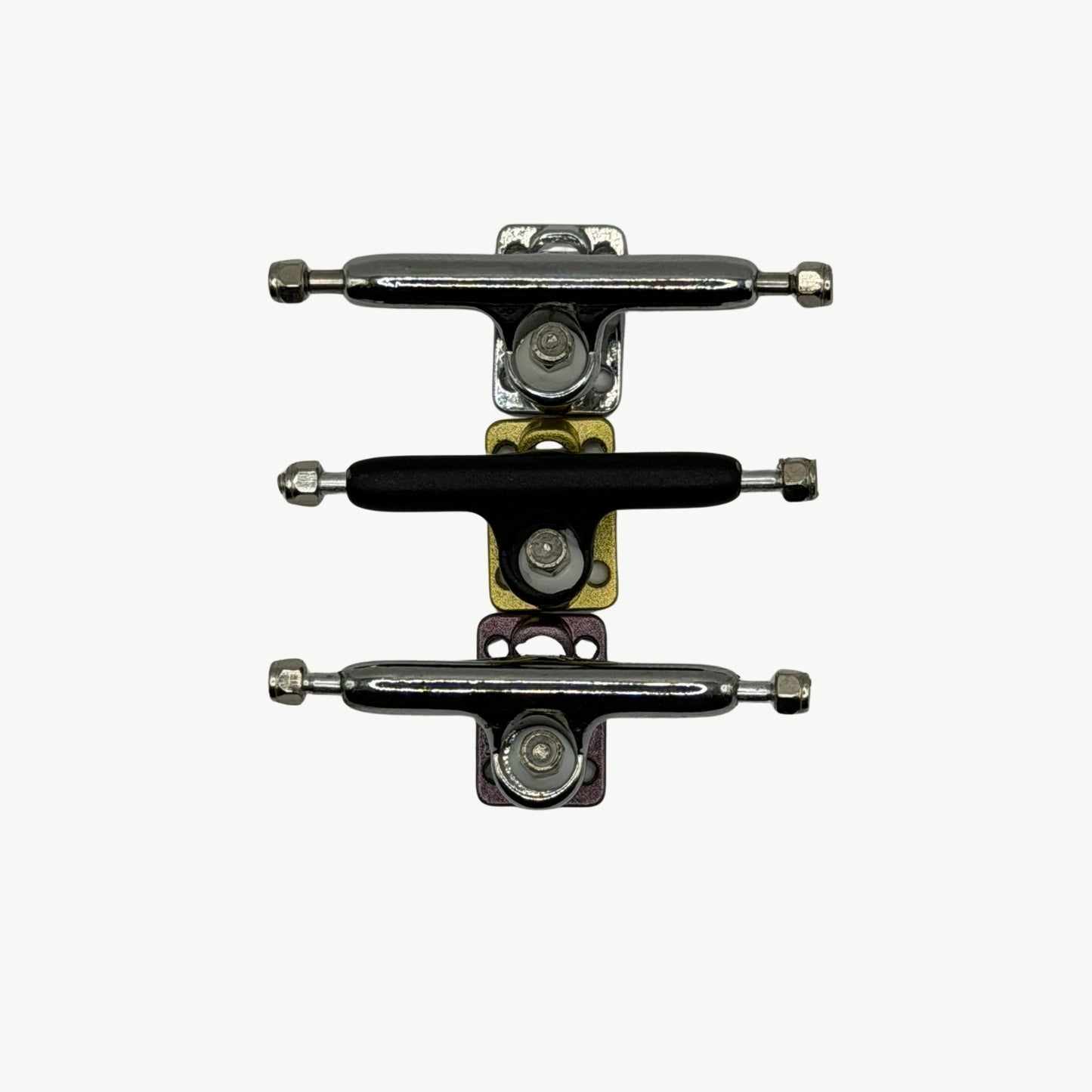 Trucks XOANA (pairs)